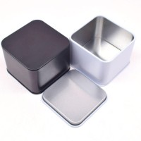 Reusable Wholesale Food Grade Small Tea Tin Can Canister Gift Box Packaging Square Metal Candle Tea Tin Box in Stock